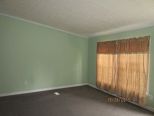 4th image of 340 Harley Dr
