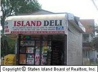 215 Gordon St, Staten Island, NY 10304