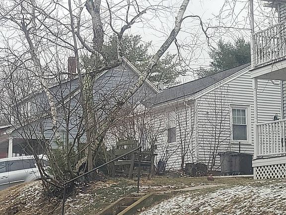 3rd image of 264 Baker St