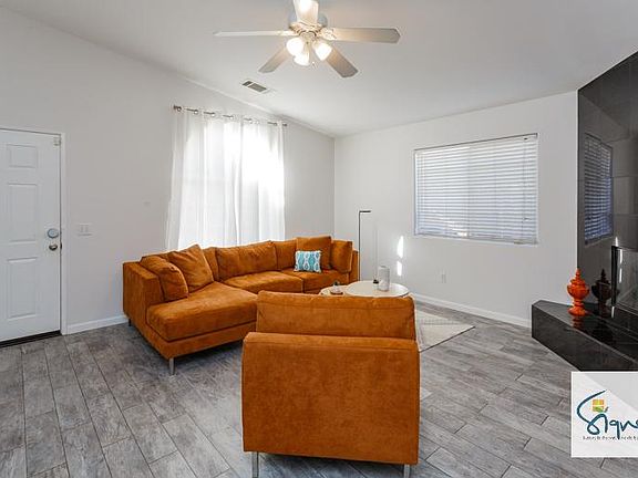 5th image of 52120 Avenida Navarro
