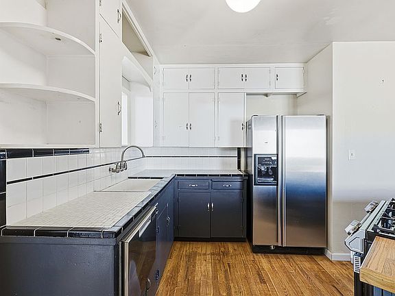 4th image of 420 Bryn Mawr Dr SE