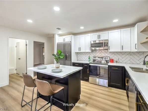 821 Mantis Way Unit 3, Las Vegas, NV 89110