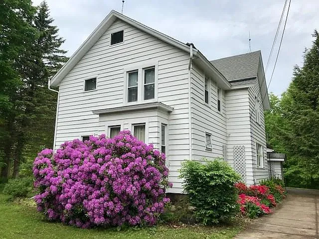 5444 W Lake Rd photo 1