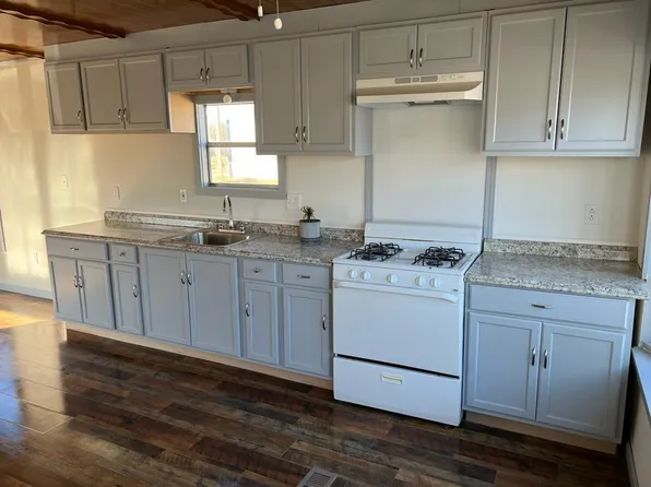 3106 County Ln, Carthage, MO 64836