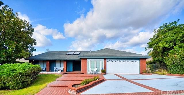 1st image of 23233 Antler Dr