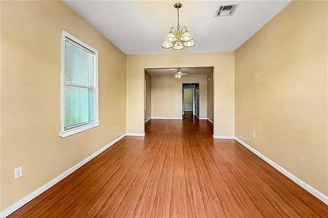 3 bed, 1.0 bath, 1017 sqft, $1,400 — Photo 4