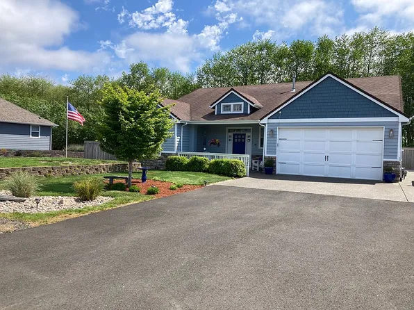 323 E Kershul Cir, Gearhart, OR 97138