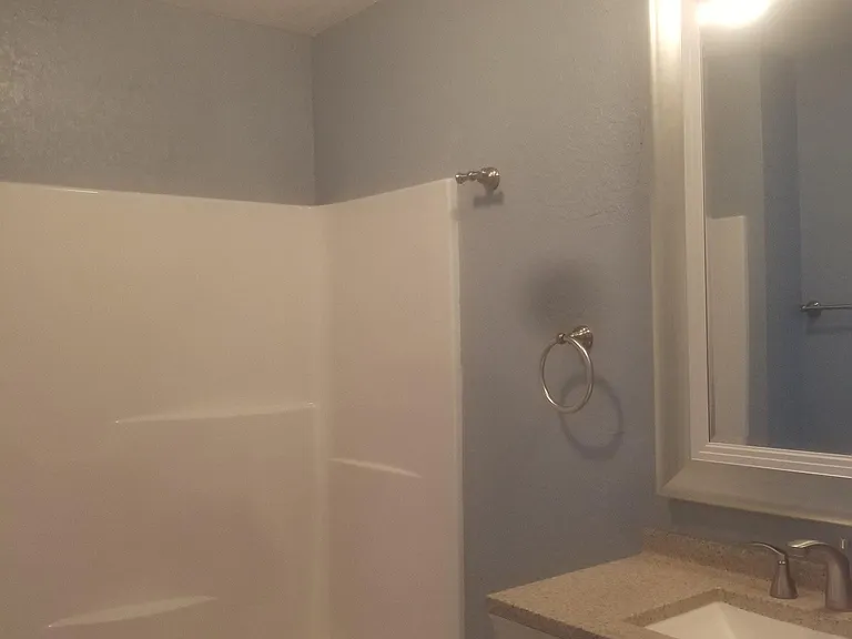 546 Broad St — Photo 33