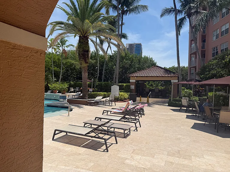 19655 E Country Club Dr #6403 — Photo 4