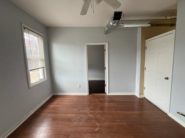 1165 W 19th St #2 — Photo 9