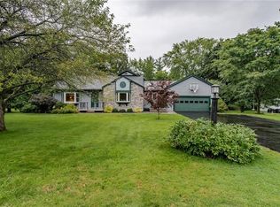 135 Woodland Rd, Pittsford, NY 14534