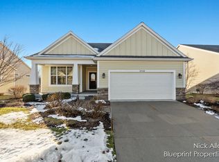 3792 Preserve Dr NE, Belmont, MI