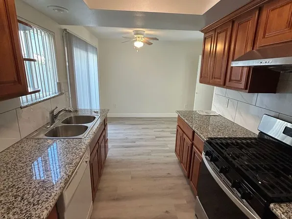 1501 Estate Villas, 1501 Estate Dr #3, La Habra, CA 90631