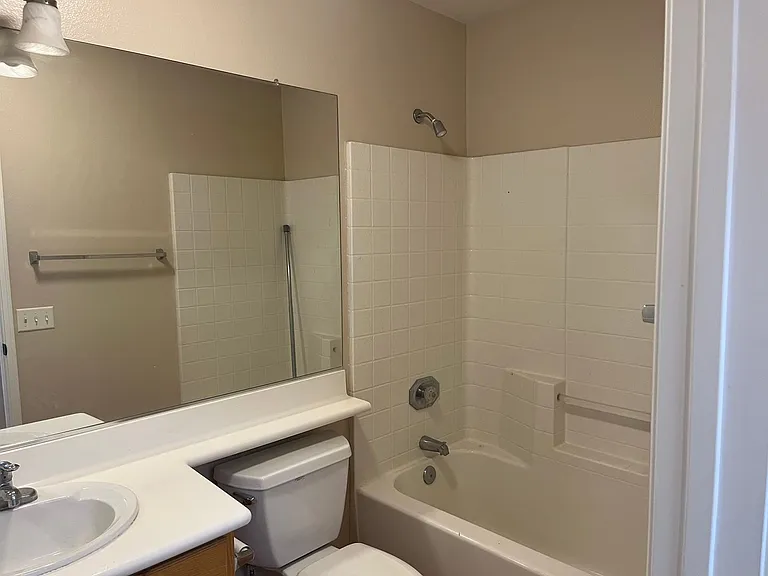43213 Corte Astorga — Photo 15