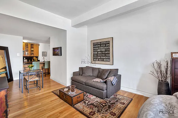 Rented by Compass | media 4