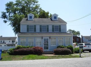 14 Uncas Rd, Old Saybrook, CT 06475
