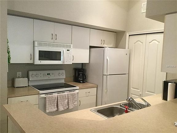3rd image of 4122 Central Sarasota Pkwy APT 1928
