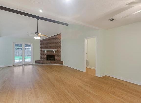 5th image of 218 Lake Tahoe Dr