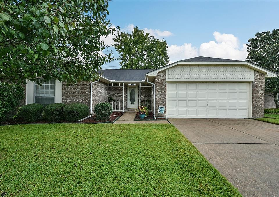 1st image of 3014 S Peach Hollow Cir