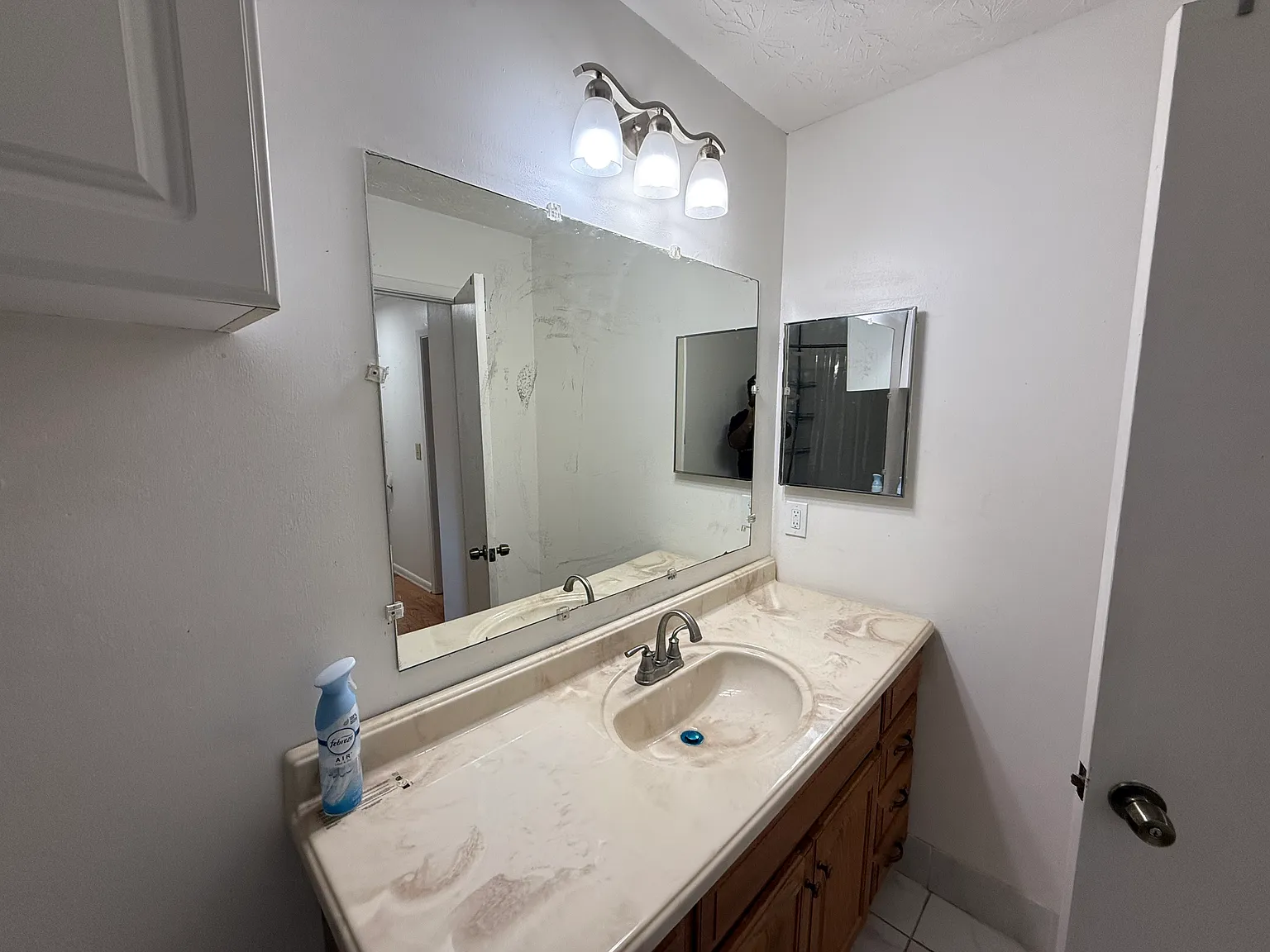 2 bed, 1.5 bath, 1200 sqft, $1,700 — Photo 4
