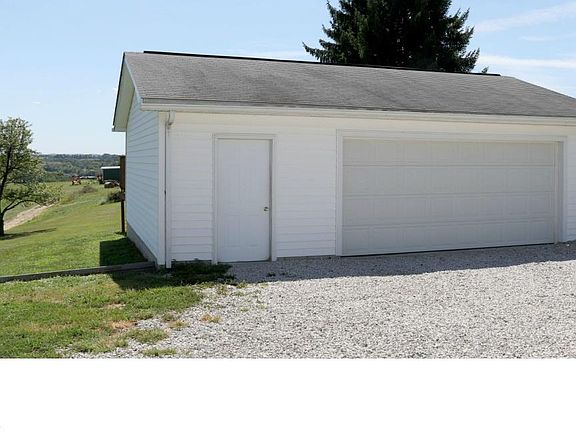 5th image of 1325 County Road 15