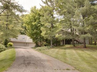 3855 Nicoya Ct, Lewis Center, OH 43035