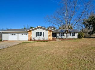 1542 White Hill School Rd, Commerce, GA 30529