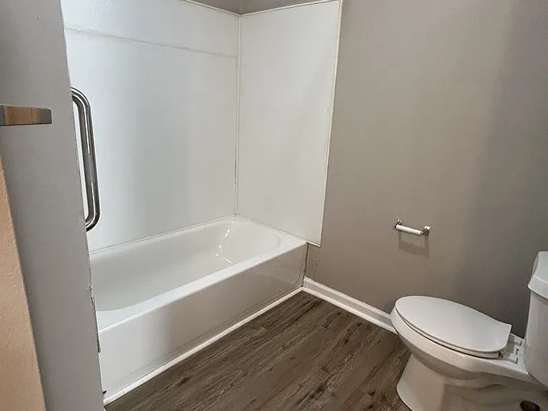 1008 S Rouse St — Photo 7