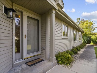 W174N8127 Shady LANE, Menomonee Falls, WI, 53051