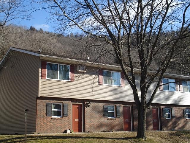 1st image of 3827 Cliffside Dr
