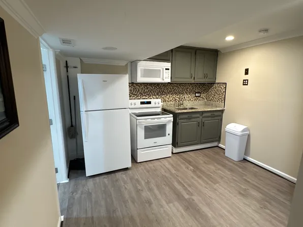 1781 Bennett Pl, Severn, MD 21144