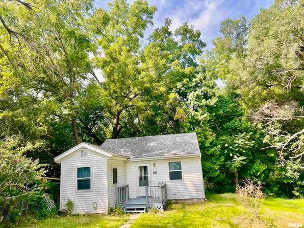 1817 27th Ave, East Moline, IL 61244