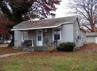 208 Emmette St, Martinsville, VA 24112