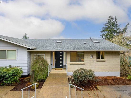 1996 Buck St, Eugene, OR 97405