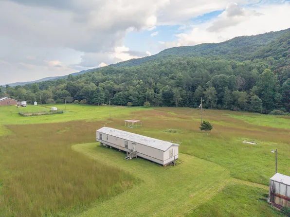2120 Little Creek Hwy, Dublin, VA 24084