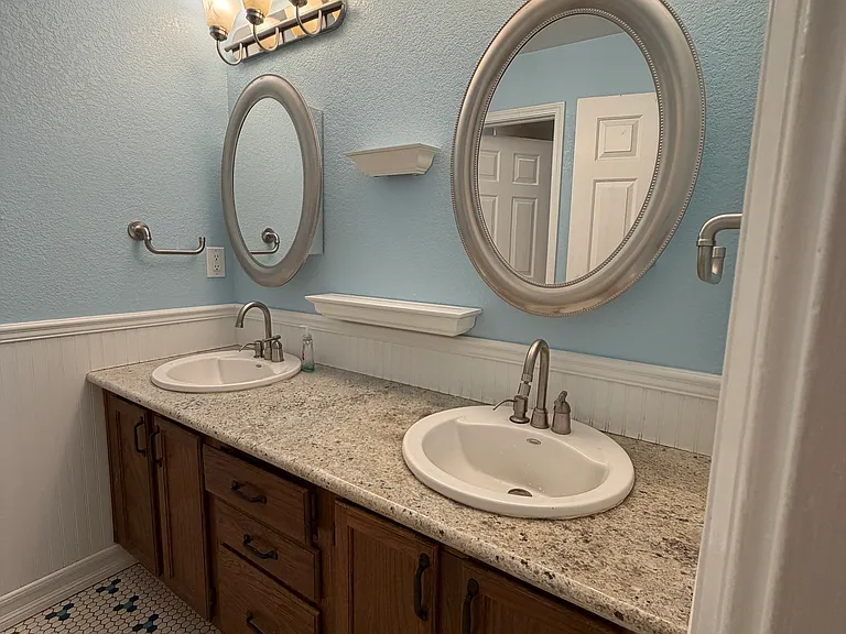 9328 Laguna Lake Way — Photo 12