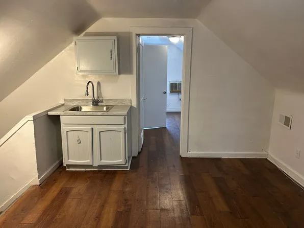 3428 Altamont Rd, 3428 Altamont Ave Floor 3, Cleveland, OH 44118