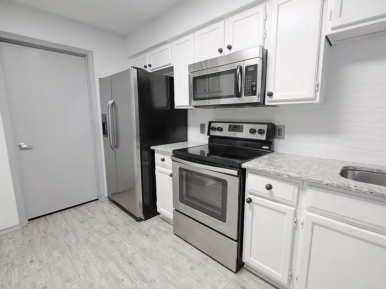 3636 Dexter Ave #3638 — Photo 22