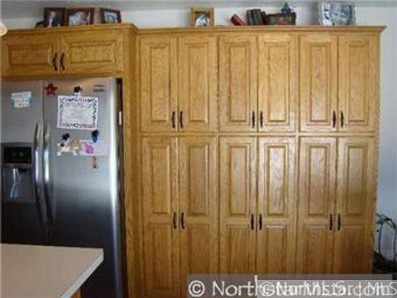 4th image of 112 Chatfield Cir