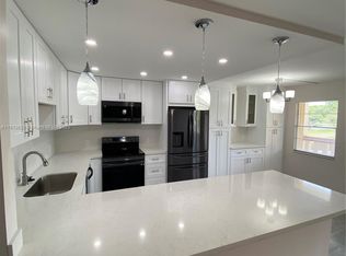 2022 Newcastle St #B, Boca Raton, FL 33487