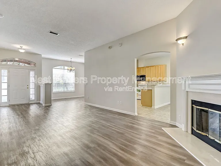 749 Grand Parke Dr — Photo 7