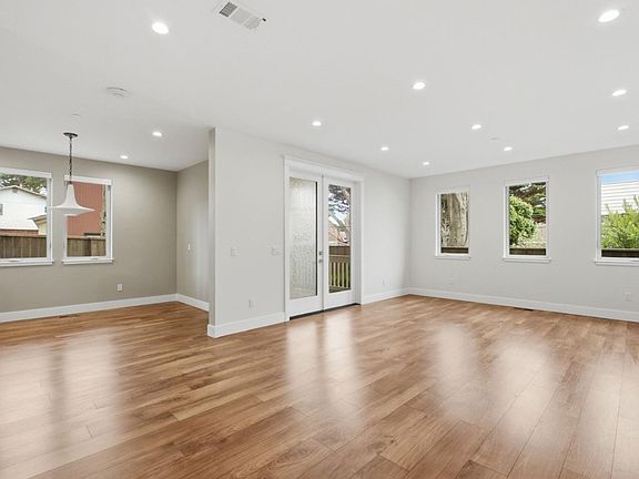 4th image of 61 Wylvale Ave
