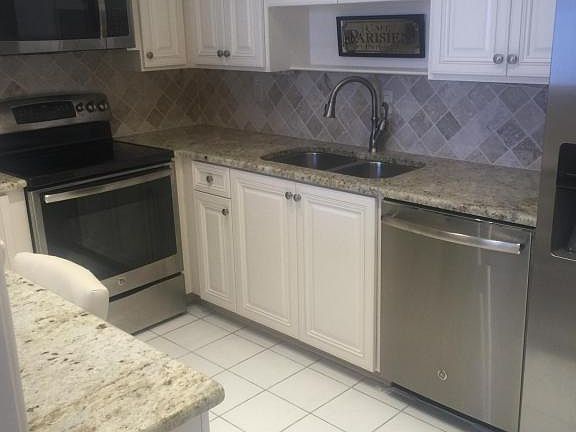 4th image of 150 Bradley Pl APT 0514