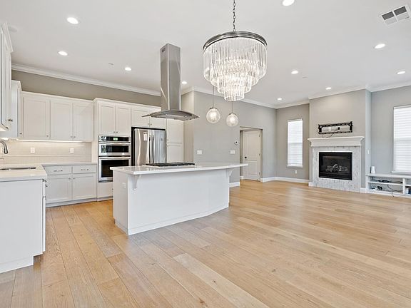 5th image of 18 Kentfield Court