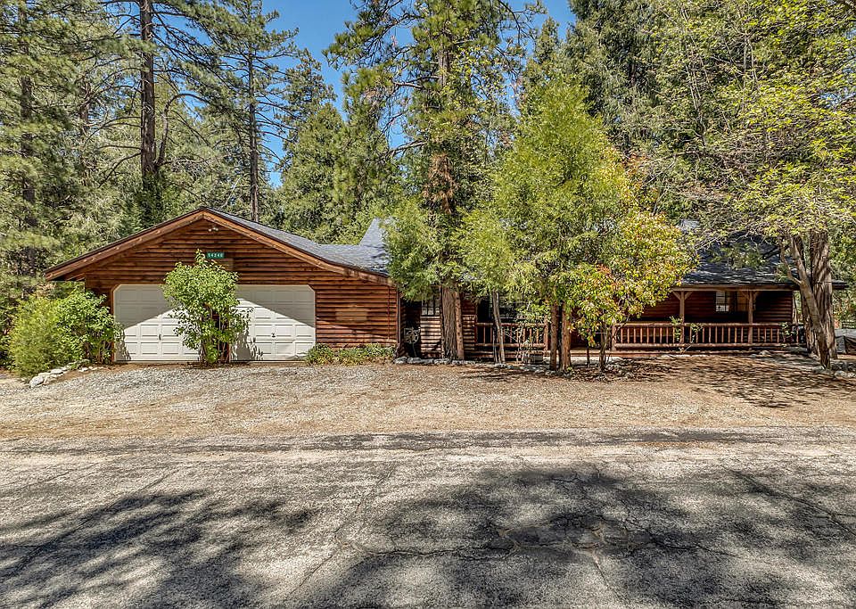 1st image of 54240 Strawberry Valley Dr