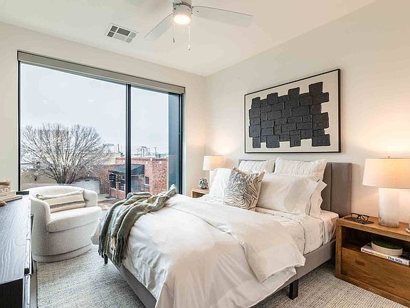 4th image of 424 N Boulder Ave #252