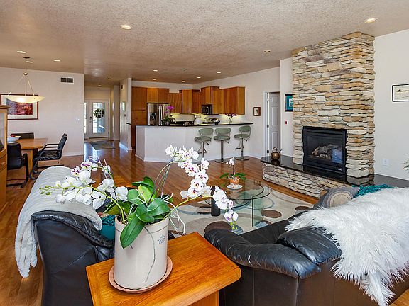 5th image of 1515 Golden Aspen Dr