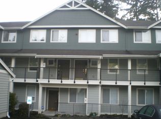 19010 68th Ave NE #C20, Kenmore, WA 98028