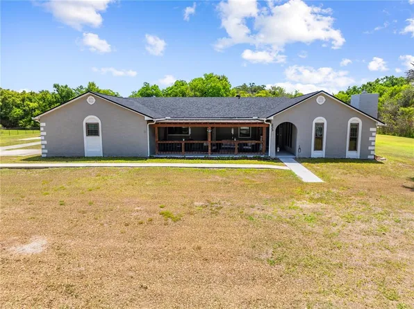 233 Eastern Ave, Saint Cloud, FL 34769