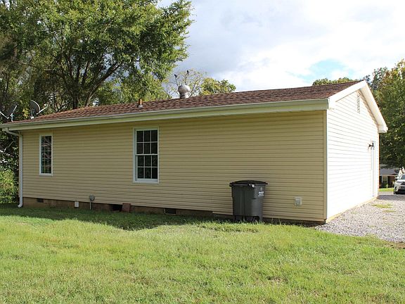 5th image of 304 W Dale Ave
